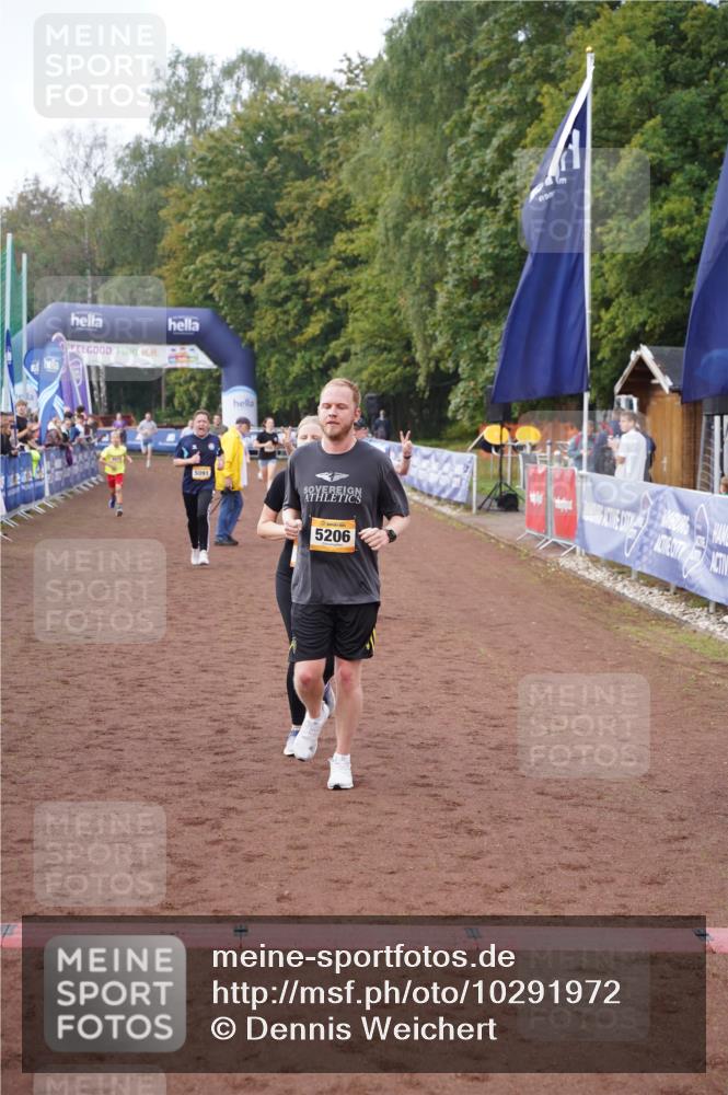 13.09.2026 - Airport Race Dennis Weichert http://msf.ph/oto/10291972 13.09.2026 10:32:09 Ziel 4167, 5091, 5192, 5206, 5237 meine-sportfotos.de