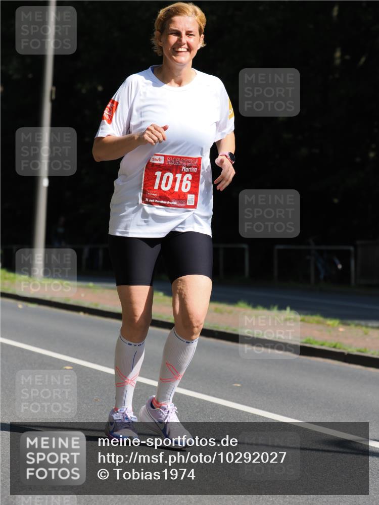 13.09.2026 - 21. swb-Marathon Bremen TobiasT http://msf.ph/oto/10292027 13.09.2026 12:41:16 Laufen 1016, 21, 26 meine-sportfotos.de