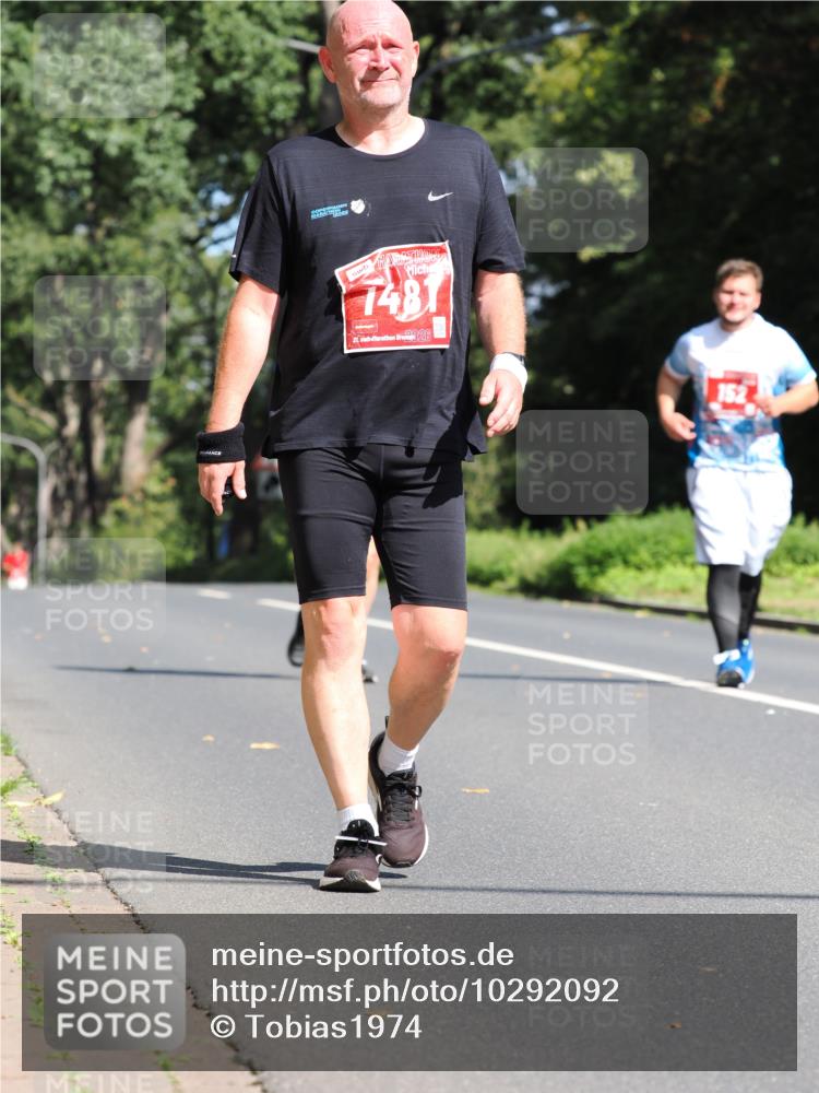 13.09.2026 - 21. swb-Marathon Bremen TobiasT http://msf.ph/oto/10292092 13.09.2026 12:44:46 Laufen 21, 26 meine-sportfotos.de