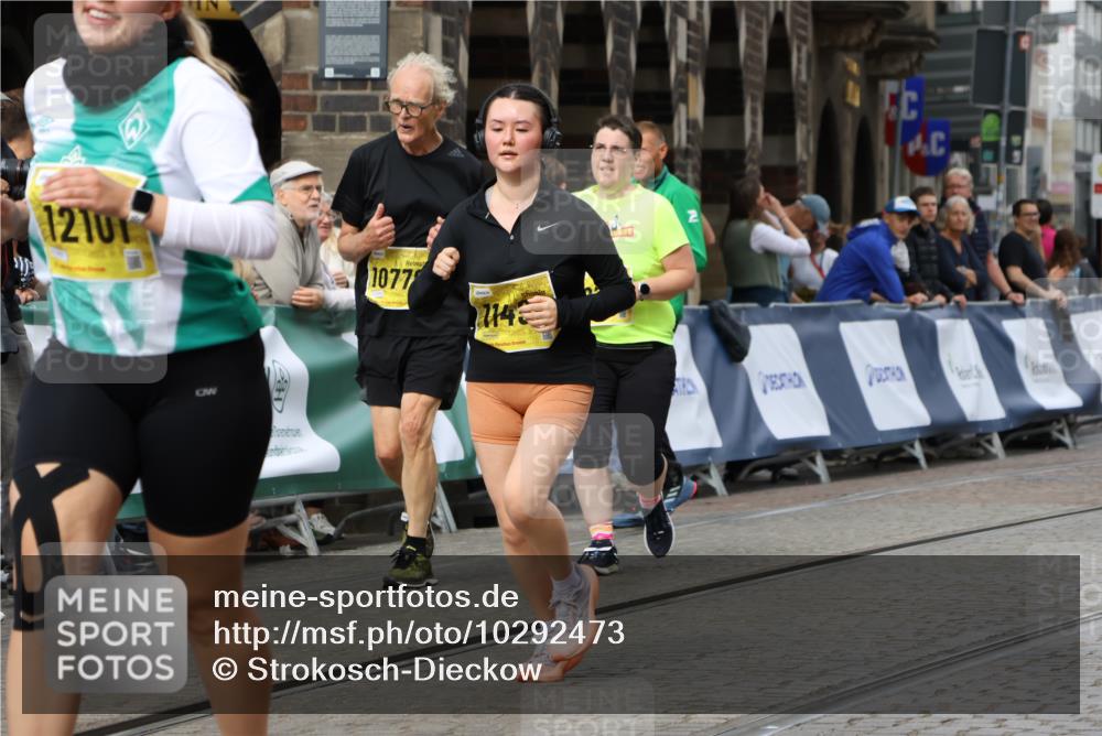 13.09.2026 - 21. swb-Marathon Bremen Strokosch-Dieckow http://msf.ph/oto/10292473 13.09.2026 11:17:23 Ziel 10295, 10335, 10999, 11355, 11461, 11653, 11672, 11867, 12287, 10472, 10756, 10979, 11709, 12334 meine-sportfotos.de