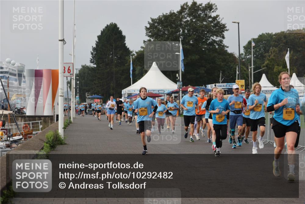 13.09.2026 - Kiel Lauf Andreas Tolksdorf http://msf.ph/oto/10292482 13.09.2026 09:25:17 Kiellinie 36, 4605, 9934, 420, 7857, 676, 0418, 8191 meine-sportfotos.de