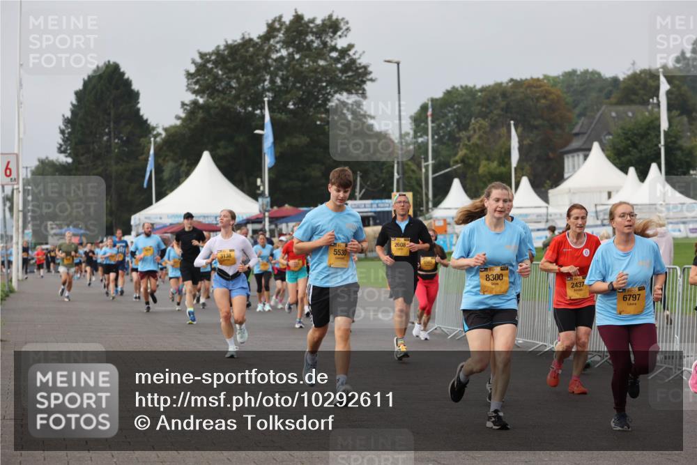 13.09.2026 - Kiel Lauf Andreas Tolksdorf http://msf.ph/oto/10292611 13.09.2026 09:25:26 Kiellinie 6, 2608, 3138, 5530, 8300, 2437, 6797 meine-sportfotos.de