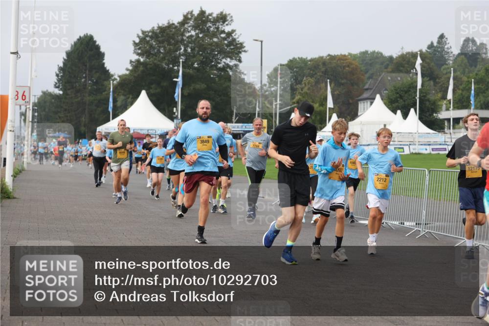 13.09.2026 - Kiel Lauf Andreas Tolksdorf http://msf.ph/oto/10292703 13.09.2026 09:25:34 Kiellinie 36, 6649, 3849, 7744, 092, 6563, 2212, 12175 meine-sportfotos.de