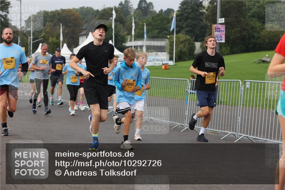 13.09.2026 - Kiel Lauf Andreas Tolksdorf http://msf.ph/oto/10292726 13.09.2026 09:25:36 Kiellinie 3849, 7744, 7753, 38, 4092, 39, 12175 meine-sportfotos.de
