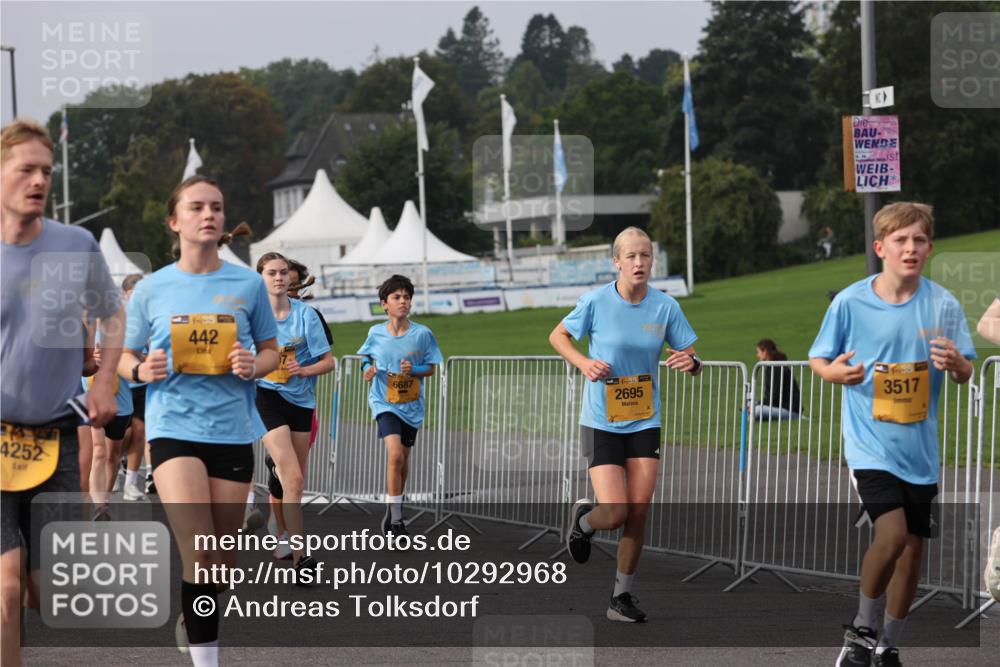 13.09.2026 - Kiel Lauf Andreas Tolksdorf http://msf.ph/oto/10292968 13.09.2026 09:25:10 Kiellinie 4252, 442, 6687, 2695, 939, 3517 meine-sportfotos.de