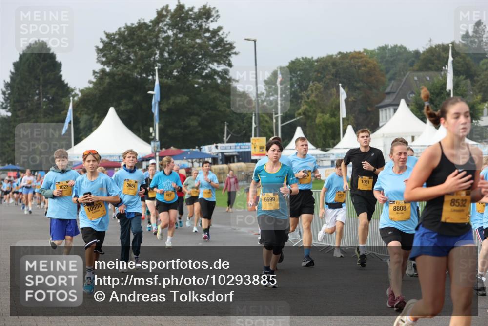 13.09.2026 - Kiel Lauf Andreas Tolksdorf http://msf.ph/oto/10293885 13.09.2026 09:25:12 Kiellinie 1023, 3954, 8191, 10555, 6599, 9323, 1081, 8808, 8532 meine-sportfotos.de
