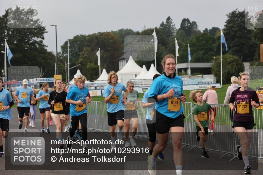 13.09.2026 - Kiel Lauf Andreas Tolksdorf http://msf.ph/oto/10293916 13.09.2026 09:25:19 Kiellinie 9934, 771, 420, 10418, 12166, 8191, 1787, 38, 11721 meine-sportfotos.de