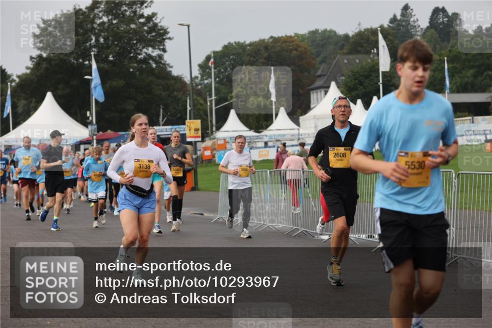 13.09.2026 - Kiel Lauf Andreas Tolksdorf http://msf.ph/oto/10293967 13.09.2026 09:25:29 Kiellinie 3138, 3850, 10353, 39, 2608, 5530 meine-sportfotos.de
