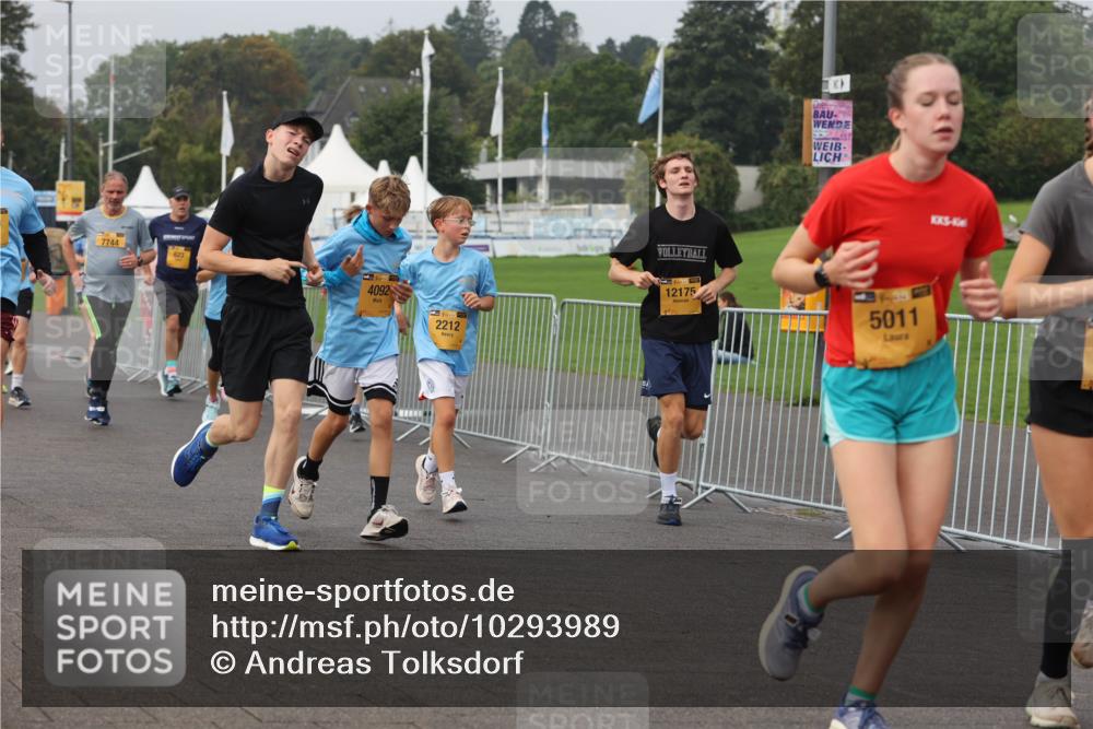 13.09.2026 - Kiel Lauf Andreas Tolksdorf http://msf.ph/oto/10293989 13.09.2026 09:25:35 Kiellinie 7744, 4092, 2212, 39, 12175, 5011 meine-sportfotos.de