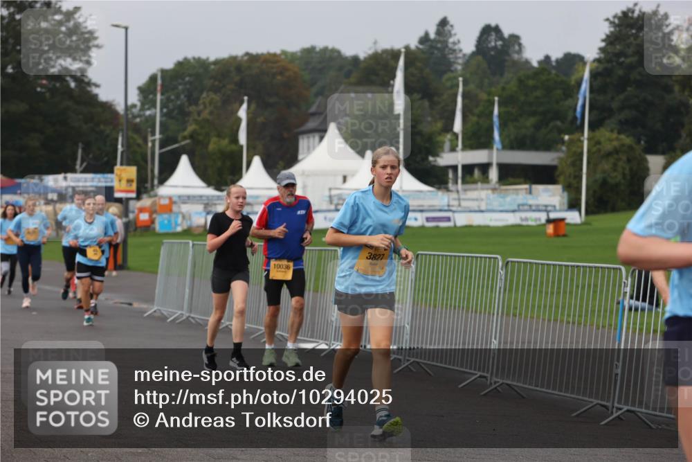 13.09.2026 - Kiel Lauf Andreas Tolksdorf http://msf.ph/oto/10294025 13.09.2026 09:25:48 Kiellinie 10036, 3827 meine-sportfotos.de