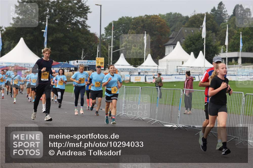 13.09.2026 - Kiel Lauf Andreas Tolksdorf http://msf.ph/oto/10294033 13.09.2026 09:25:49 Kiellinie 6299, 8476, 9091, 6556, 40 meine-sportfotos.de