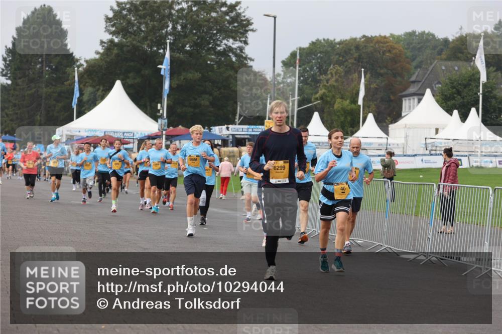 13.09.2026 - Kiel Lauf Andreas Tolksdorf http://msf.ph/oto/10294044 13.09.2026 09:25:50 Kiellinie 9986, 091, 6299 meine-sportfotos.de