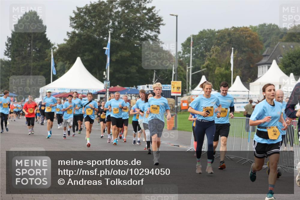 13.09.2026 - Kiel Lauf Andreas Tolksdorf http://msf.ph/oto/10294050 13.09.2026 09:25:52 Kiellinie 9986, 10009, 699, 76, 6556, 40 meine-sportfotos.de