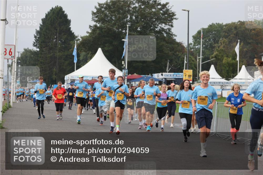 13.09.2026 - Kiel Lauf Andreas Tolksdorf http://msf.ph/oto/10294059 13.09.2026 09:25:53 Kiellinie 36, 10685, 5929, 2031, 402, 699, 1324, 10009, 9091, 9986, 10445 meine-sportfotos.de