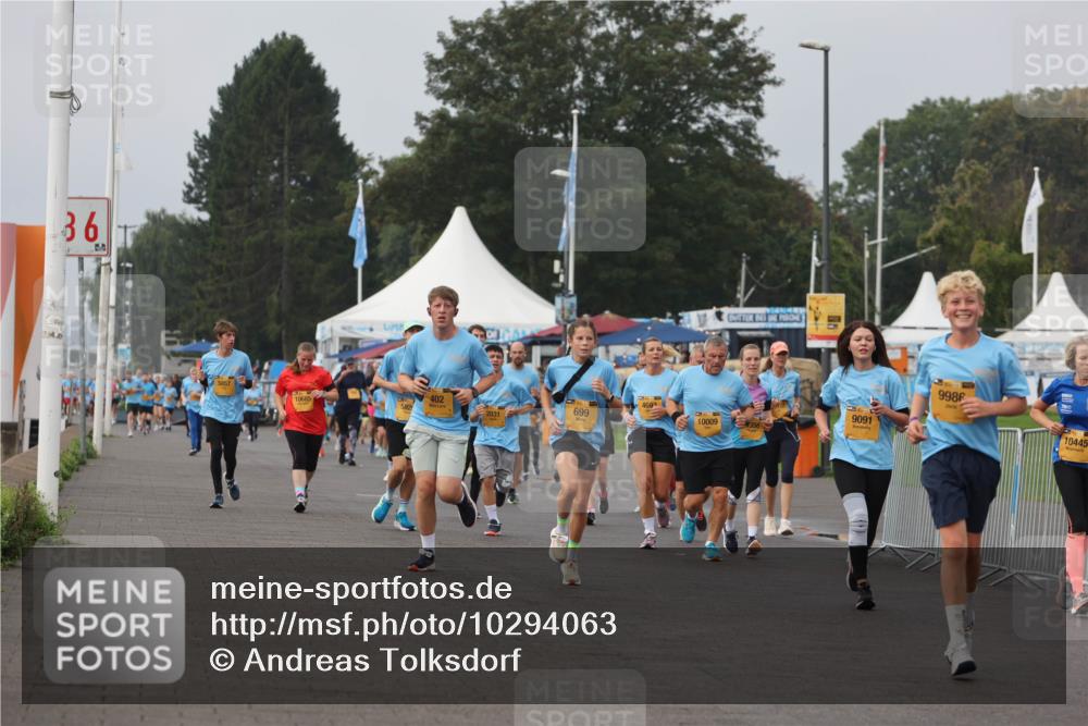 13.09.2026 - Kiel Lauf Andreas Tolksdorf http://msf.ph/oto/10294063 13.09.2026 09:25:54 Kiellinie 36, 13, 10685, 402, 469, 699, 10009, 9091, 998, 10445 meine-sportfotos.de