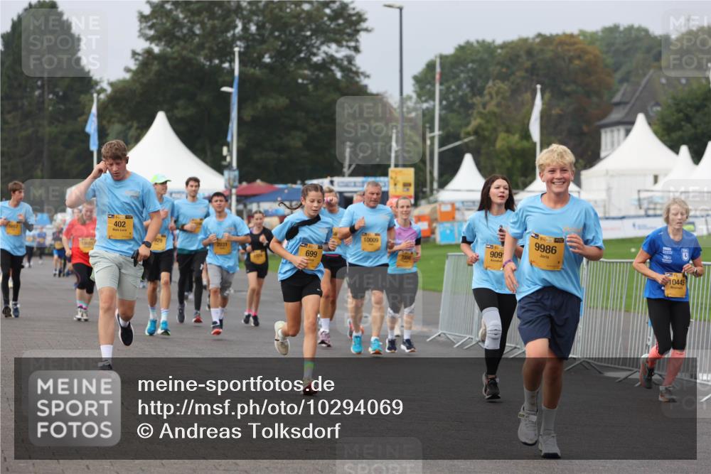 13.09.2026 - Kiel Lauf Andreas Tolksdorf http://msf.ph/oto/10294069 13.09.2026 09:25:55 Kiellinie 10605, 402, 1929, 2031, 699, 10009, 909, 38, 9986, 10445 meine-sportfotos.de