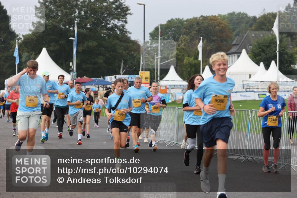 13.09.2026 - Kiel Lauf Andreas Tolksdorf http://msf.ph/oto/10294074 13.09.2026 09:25:56 Kiellinie 402, 13241, 699, 10009, 7356, 9986, 10445 meine-sportfotos.de