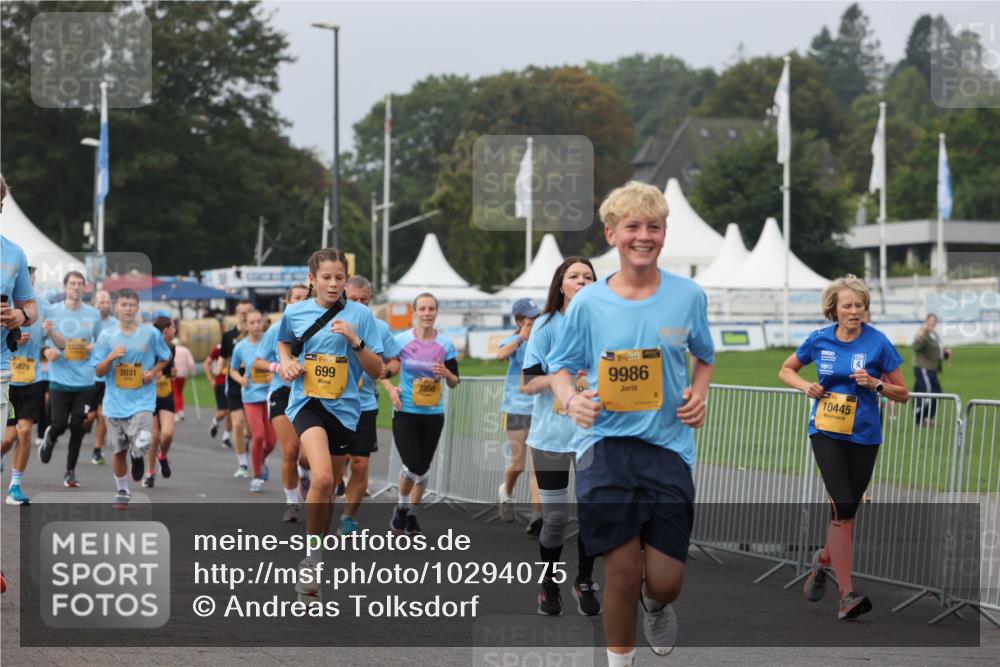 13.09.2026 - Kiel Lauf Andreas Tolksdorf http://msf.ph/oto/10294075 13.09.2026 09:25:56 Kiellinie 5929, 10299, 699, 7356, 9986, 10445, 5, 2031 meine-sportfotos.de