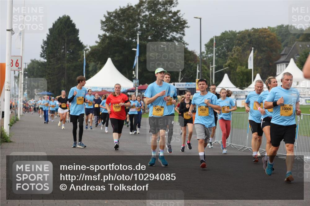 13.09.2026 - Kiel Lauf Andreas Tolksdorf http://msf.ph/oto/10294085 13.09.2026 09:25:59 Kiellinie 36, 5857, 10685, 5929, 132, 2031, 38, 10009 meine-sportfotos.de