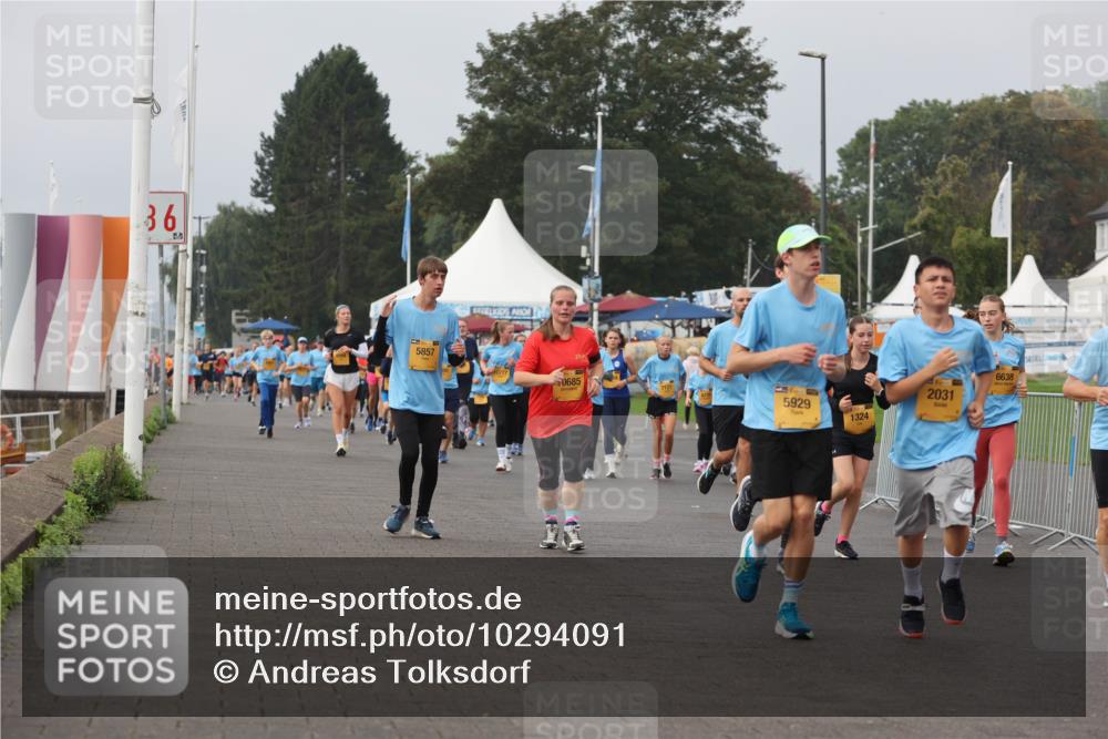 13.09.2026 - Kiel Lauf Andreas Tolksdorf http://msf.ph/oto/10294091 13.09.2026 09:26:00 Kiellinie 36, 5857, 0685, 5929, 6638, 2031, 1324 meine-sportfotos.de