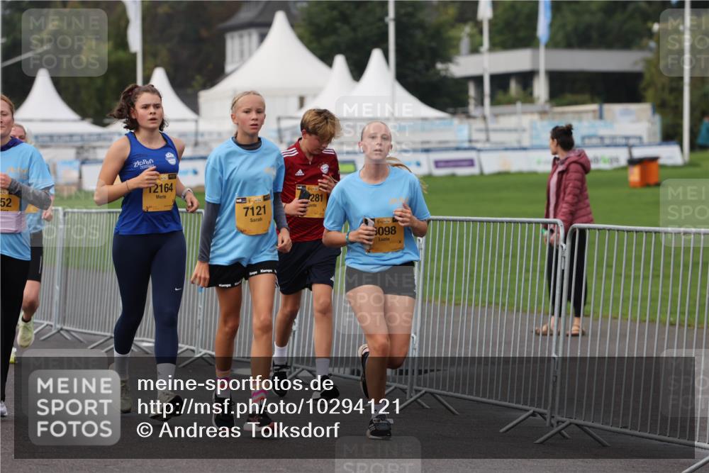 13.09.2026 - Kiel Lauf Andreas Tolksdorf http://msf.ph/oto/10294121 13.09.2026 09:26:07 Kiellinie 38, 52, 2164, 38, 7121, 1, 38, 281, 38, 098 meine-sportfotos.de
