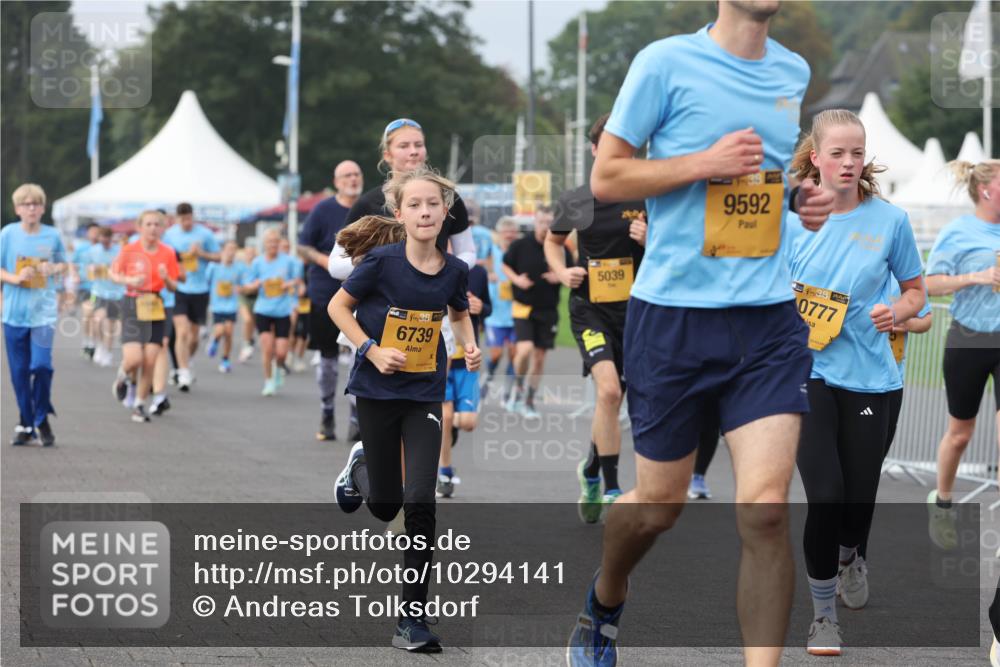 13.09.2026 - Kiel Lauf Andreas Tolksdorf http://msf.ph/oto/10294141 13.09.2026 09:26:11 Kiellinie 4, 38, 6739, 5039, 9592, 38, 0777 meine-sportfotos.de