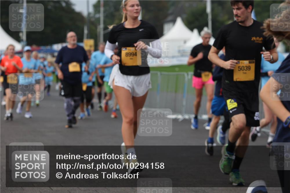 13.09.2026 - Kiel Lauf Andreas Tolksdorf http://msf.ph/oto/10294158 13.09.2026 09:26:13 Kiellinie 8994, 5039 meine-sportfotos.de