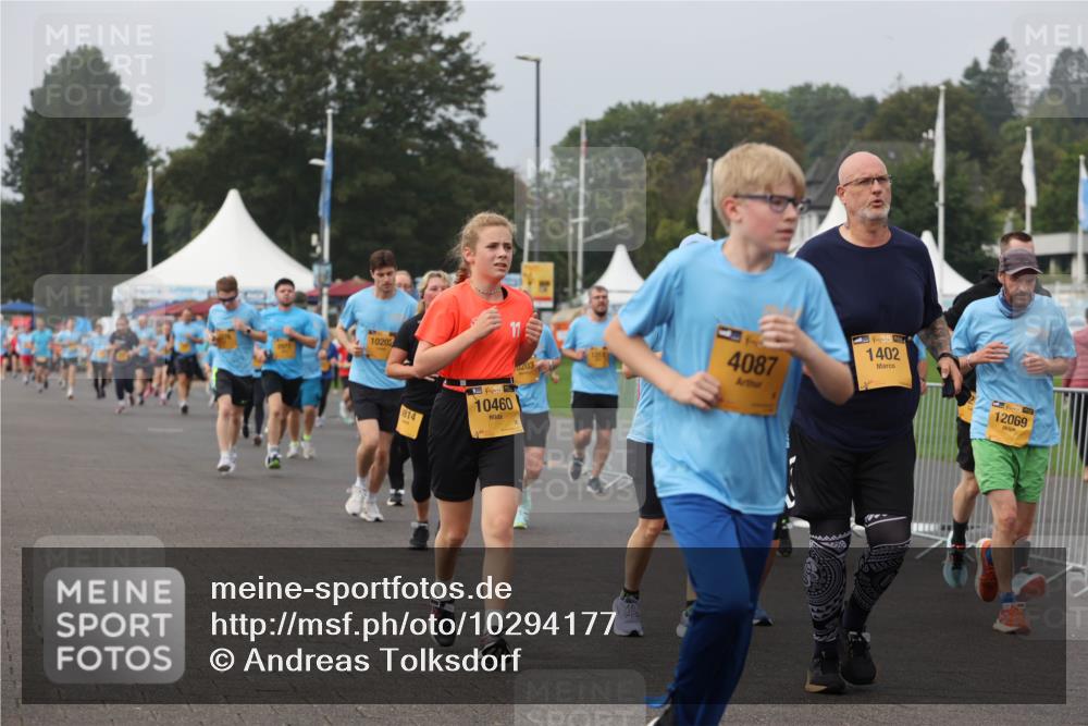 13.09.2026 - Kiel Lauf Andreas Tolksdorf http://msf.ph/oto/10294177 13.09.2026 09:26:16 Kiellinie 10202, 814, 39, 10460, 0203, 4087, 38, 1402, 1, 394, 12069 meine-sportfotos.de