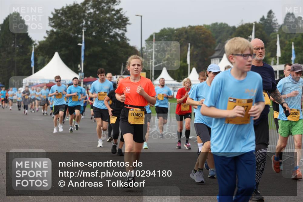 13.09.2026 - Kiel Lauf Andreas Tolksdorf http://msf.ph/oto/10294180 13.09.2026 09:26:16 Kiellinie 10202, 69, 814, 10460, 10731, 2, 4, 39, 2069 meine-sportfotos.de