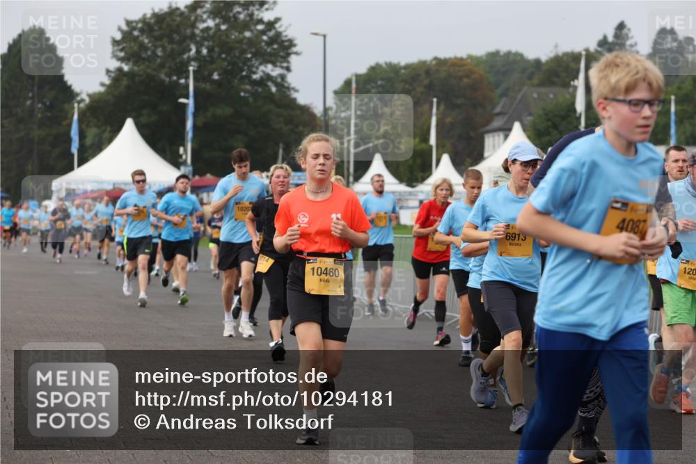13.09.2026 - Kiel Lauf Andreas Tolksdorf http://msf.ph/oto/10294181 13.09.2026 09:26:16 Kiellinie 10202, 38, 814, 10460, 6913, 4087, 120 meine-sportfotos.de