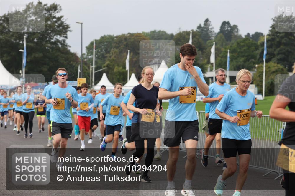 13.09.2026 - Kiel Lauf Andreas Tolksdorf http://msf.ph/oto/10294204 13.09.2026 09:26:20 Kiellinie 276, 38, 255, 3507, 8887, 380, 10203, 9814 meine-sportfotos.de