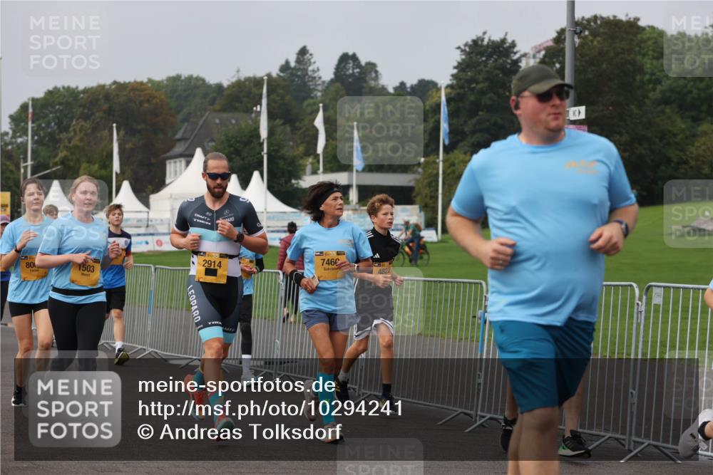 13.09.2026 - Kiel Lauf Andreas Tolksdorf http://msf.ph/oto/10294241 13.09.2026 09:26:25 Kiellinie 80, 1503, 39, 2914, 38, 7460, 4822 meine-sportfotos.de