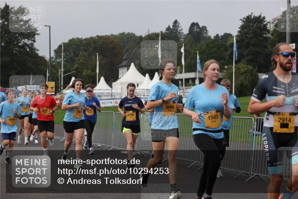 13.09.2026 - Kiel Lauf Andreas Tolksdorf http://msf.ph/oto/10294253 13.09.2026 09:26:27 Kiellinie 6099, 11653, 9760, 8066, 9224, 288, 171, 1503, 2914 meine-sportfotos.de
