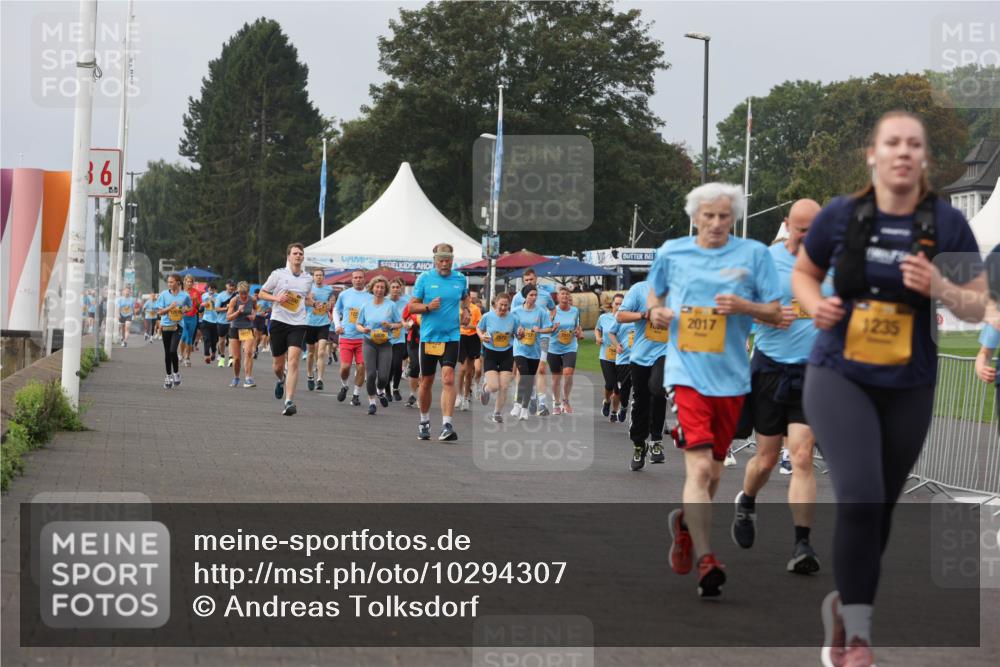 13.09.2026 - Kiel Lauf Andreas Tolksdorf http://msf.ph/oto/10294307 13.09.2026 09:26:36 Kiellinie 36, 10000, 2017, 1235 meine-sportfotos.de