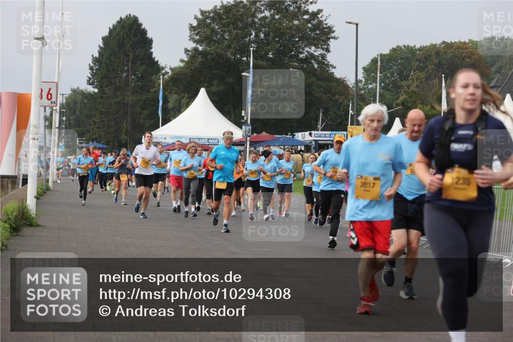 13.09.2026 - Kiel Lauf Andreas Tolksdorf http://msf.ph/oto/10294308 13.09.2026 09:26:36 Kiellinie 36, 10300, 12218, 109, 2017, 1235 meine-sportfotos.de