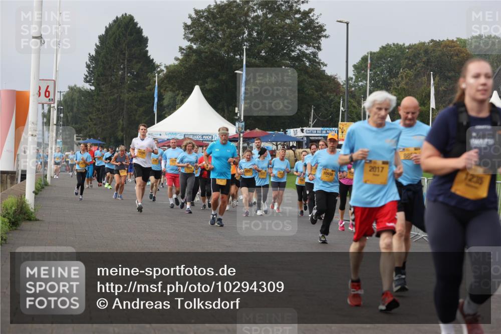 13.09.2026 - Kiel Lauf Andreas Tolksdorf http://msf.ph/oto/10294309 13.09.2026 09:26:36 Kiellinie 36, 10300, 12218, 7572, 5757, 10938, 2017, 1235 meine-sportfotos.de