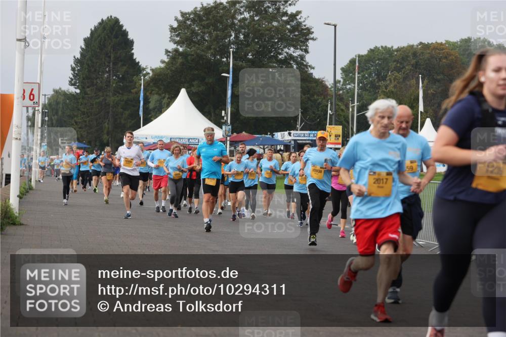 13.09.2026 - Kiel Lauf Andreas Tolksdorf http://msf.ph/oto/10294311 13.09.2026 09:26:36 Kiellinie 36, 10300, 12218, 6909, 6409, 7911, 10938, 2017, 59, 1236 meine-sportfotos.de