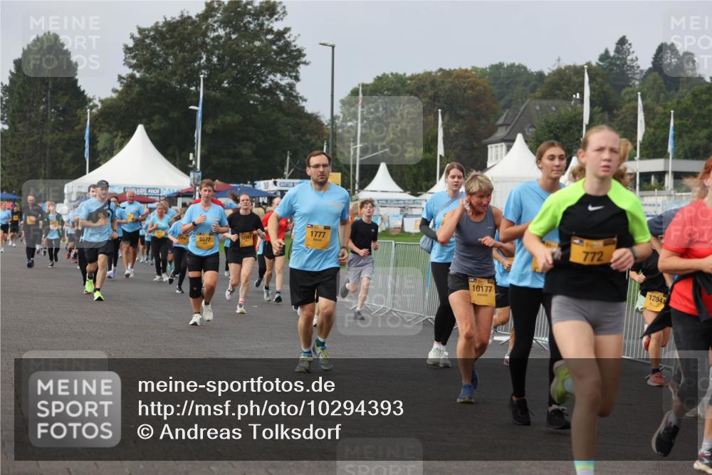 13.09.2026 - Kiel Lauf Andreas Tolksdorf http://msf.ph/oto/10294393 13.09.2026 09:26:49 Kiellinie 6577, 12347, 1777, 10177, 772, 12841 meine-sportfotos.de