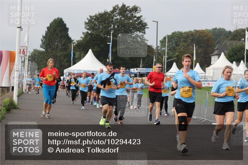 13.09.2026 - Kiel Lauf Andreas Tolksdorf http://msf.ph/oto/10294423 13.09.2026 09:26:53 Kiellinie 36, 3, 1033, 6577, 9832 meine-sportfotos.de