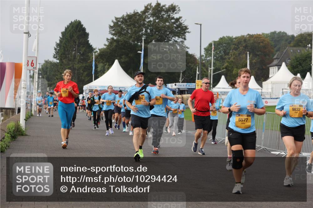 13.09.2026 - Kiel Lauf Andreas Tolksdorf http://msf.ph/oto/10294424 13.09.2026 09:26:53 Kiellinie 3, 36, 1033, 634, 801, 6577, 1, 384, 9832 meine-sportfotos.de