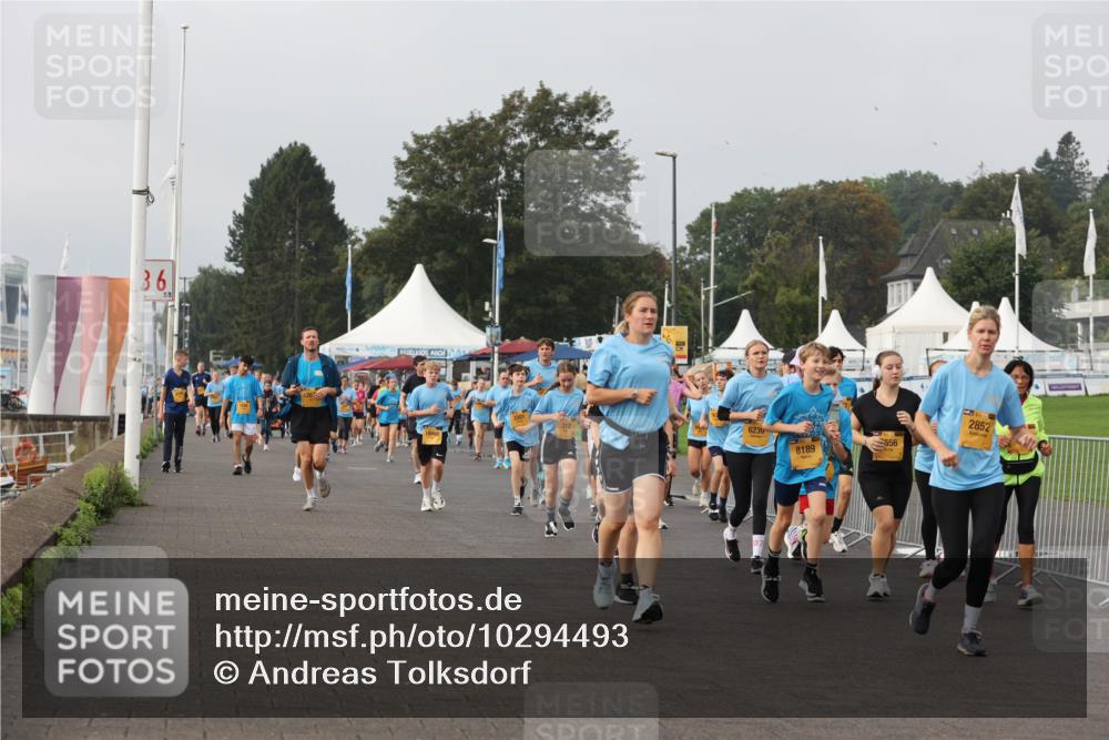 13.09.2026 - Kiel Lauf Andreas Tolksdorf http://msf.ph/oto/10294493 13.09.2026 09:27:09 Kiellinie 36, 6239, 8189, 2852, 856 meine-sportfotos.de