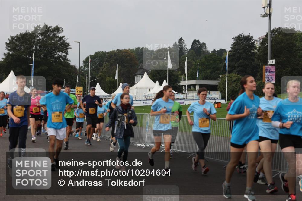 13.09.2026 - Kiel Lauf Andreas Tolksdorf http://msf.ph/oto/10294604 13.09.2026 09:27:26 Kiellinie 4166, 7494, 5234, 1418, 573, 1415 meine-sportfotos.de