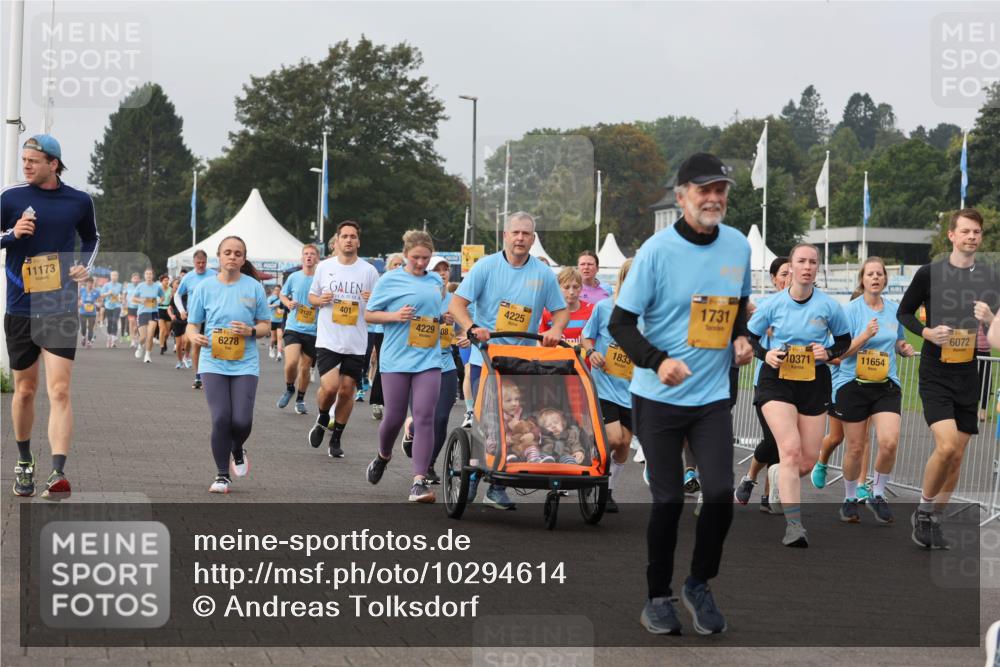 13.09.2026 - Kiel Lauf Andreas Tolksdorf http://msf.ph/oto/10294614 13.09.2026 09:27:36 Kiellinie 11173, 6278, 2127, 401, 4229, 08, 4225, 1833, 1731, 6072, 10371, 11654 meine-sportfotos.de