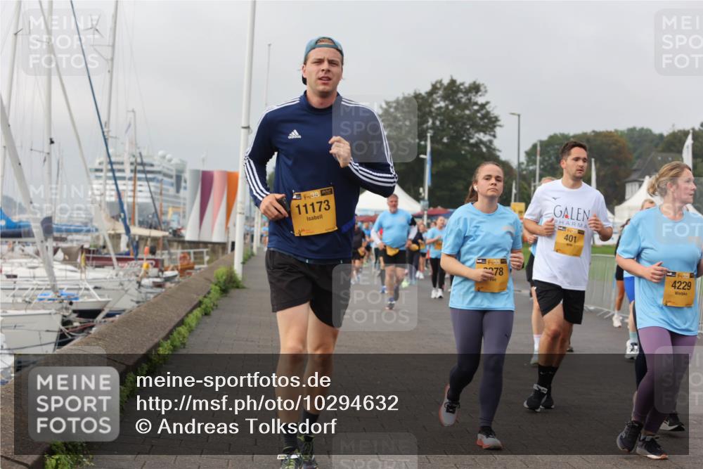 13.09.2026 - Kiel Lauf Andreas Tolksdorf http://msf.ph/oto/10294632 13.09.2026 09:27:39 Kiellinie 11173, 39, 278, 401, 39, 4229 meine-sportfotos.de