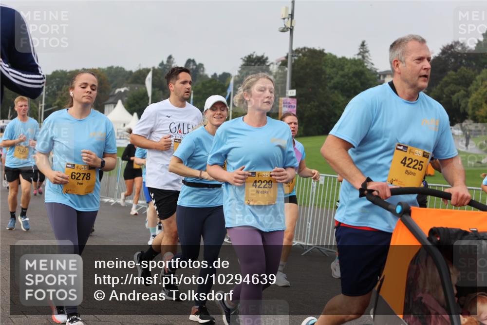 13.09.2026 - Kiel Lauf Andreas Tolksdorf http://msf.ph/oto/10294639 13.09.2026 09:27:40 Kiellinie 2127, 38, 6278, 138, 4229, 38, 4225 meine-sportfotos.de