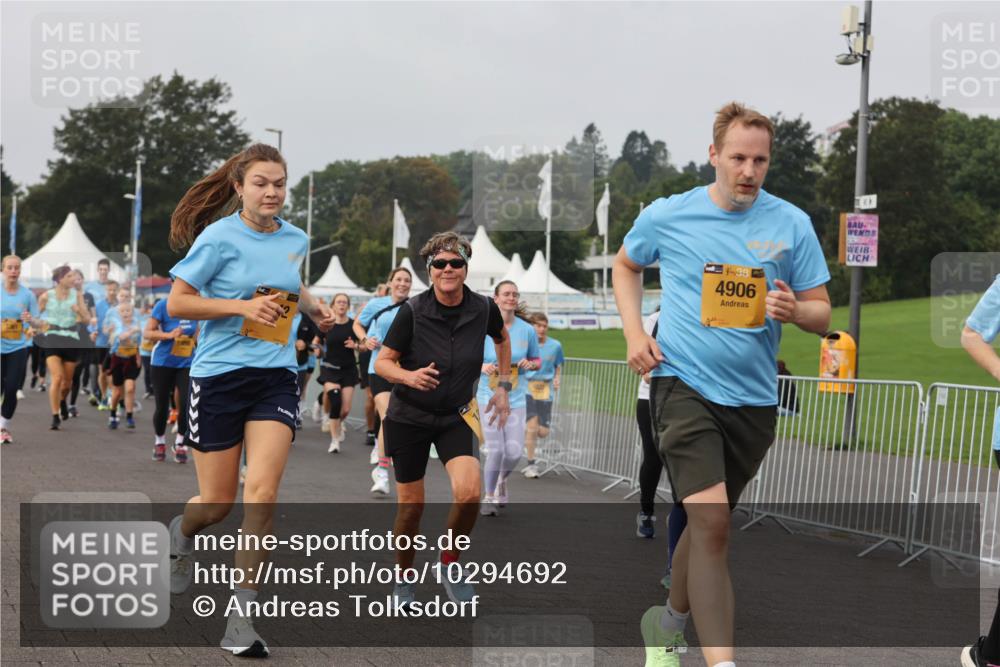 13.09.2026 - Kiel Lauf Andreas Tolksdorf http://msf.ph/oto/10294692 13.09.2026 09:27:49 Kiellinie 4, 38, 4906 meine-sportfotos.de