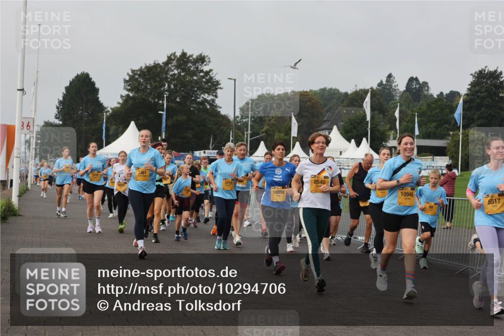 13.09.2026 - Kiel Lauf Andreas Tolksdorf http://msf.ph/oto/10294706 13.09.2026 09:27:51 Kiellinie 36, 2870, 3361, 1104, 8540, 3723, 10898, 10946, 98, 5517 meine-sportfotos.de