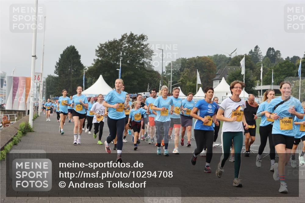 13.09.2026 - Kiel Lauf Andreas Tolksdorf http://msf.ph/oto/10294708 13.09.2026 09:27:51 Kiellinie 36, 2870, 3361, 7308, 3723, 6829, 11047, 8540, 10946 meine-sportfotos.de