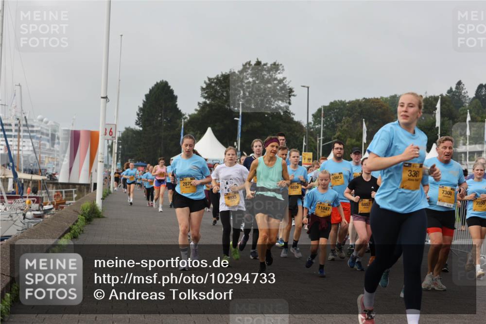 13.09.2026 - Kiel Lauf Andreas Tolksdorf http://msf.ph/oto/10294733 13.09.2026 09:27:54 Kiellinie 36, 2876, 8833, 6829, 10913, 11047, 6857, 3361, 7308, 3550 meine-sportfotos.de