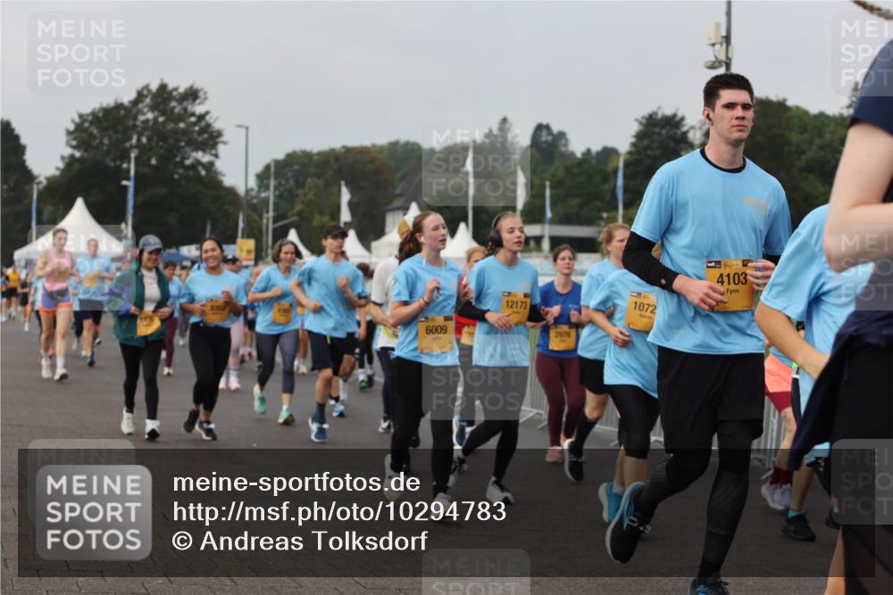 13.09.2026 - Kiel Lauf Andreas Tolksdorf http://msf.ph/oto/10294783 13.09.2026 09:27:59 Kiellinie 6009, 12173, 2976, 1072, 38, 4103 meine-sportfotos.de